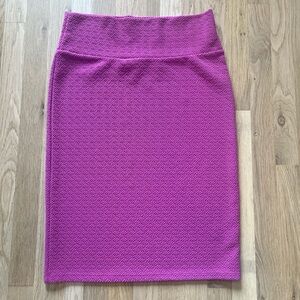 LuLaRoe Magenta Textured Pencil Skirt